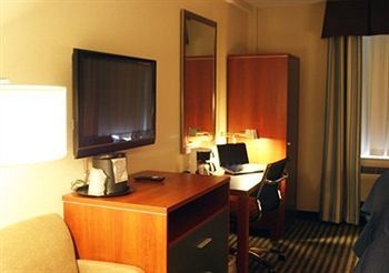 Prince Flushing Hotel