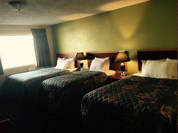 Motel Budget Inn Buffalo Airport