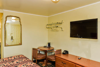 Motel Budget Inn Buffalo Airport