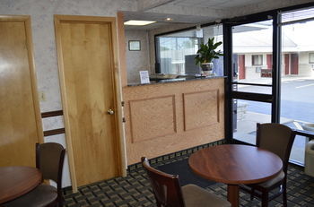 Motel Budget Inn Buffalo Airport