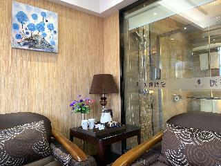 Peach Blossom River Hotel