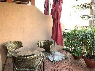 Peach Blossom River Hotel