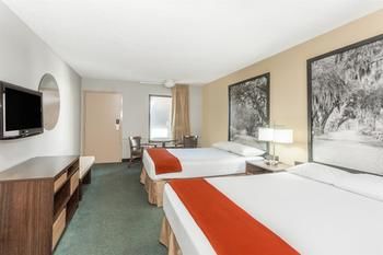 Hotel Super 8 Adel Ga