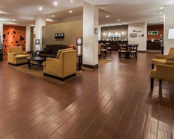 Hotel Sleep Inn & Suites