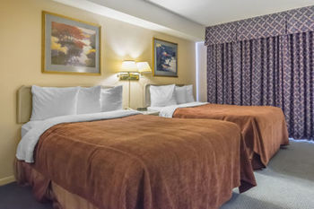 Hotel Quality Suites Whitby