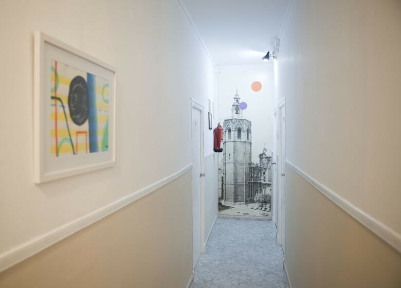 Hostal Malvarrosa Beach Rooms