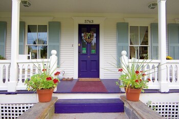 Bed & Breakfast Woodbridge Inn