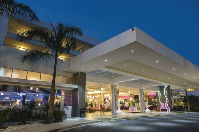 Hotel Riu Republica - Solo Adultos