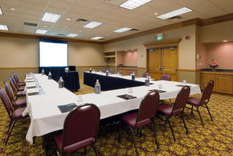 Hotel Holiday Inn Airport