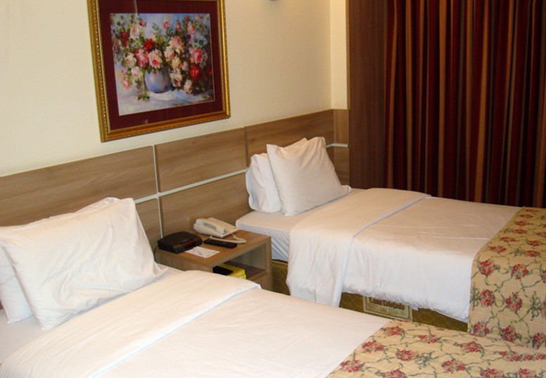 Phen�cia Bittar Hotel