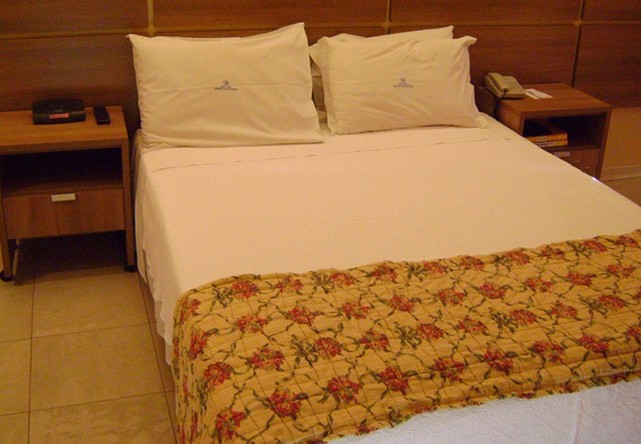 Phen�cia Bittar Hotel
