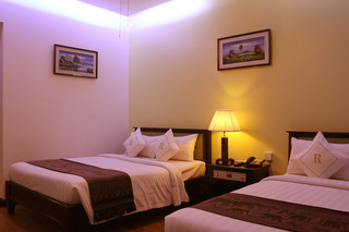 Ree Hotel