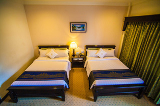 Ree Hotel