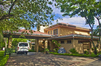Hotel Robledal
