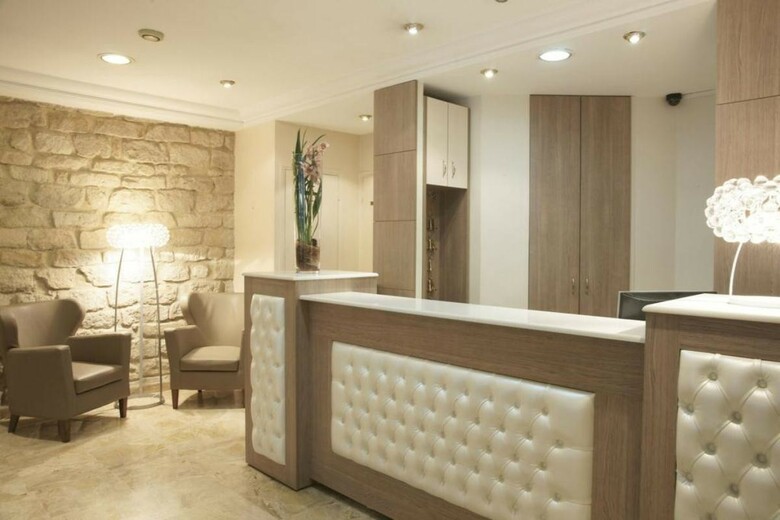Hotel Lebron