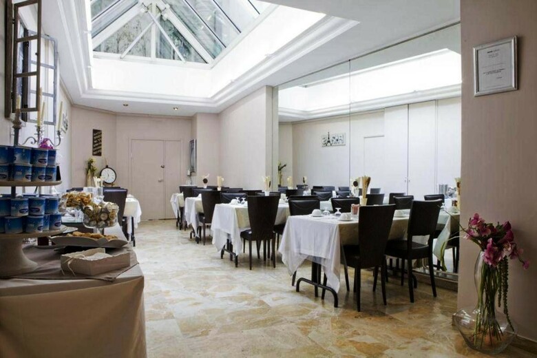 Hotel Lebron