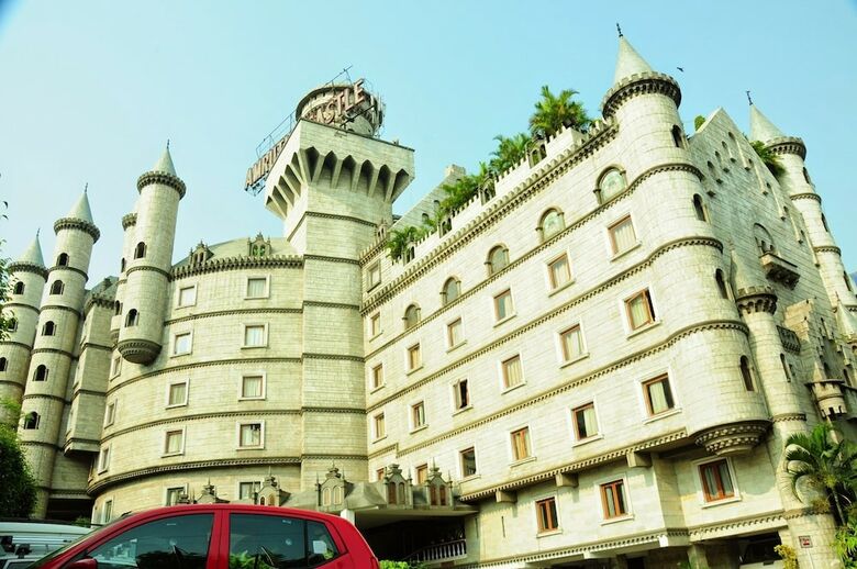 Hotel Best Western Amrutha Castle