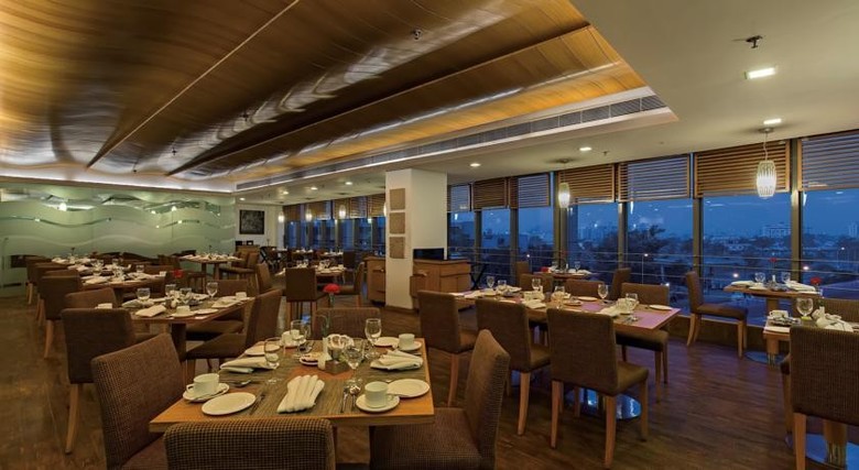 Hotel Fortune Select Metropolitan