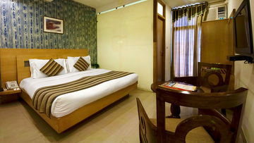 Delhi City Centre Hotel
