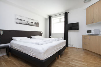 Hotel Einholt Apartments