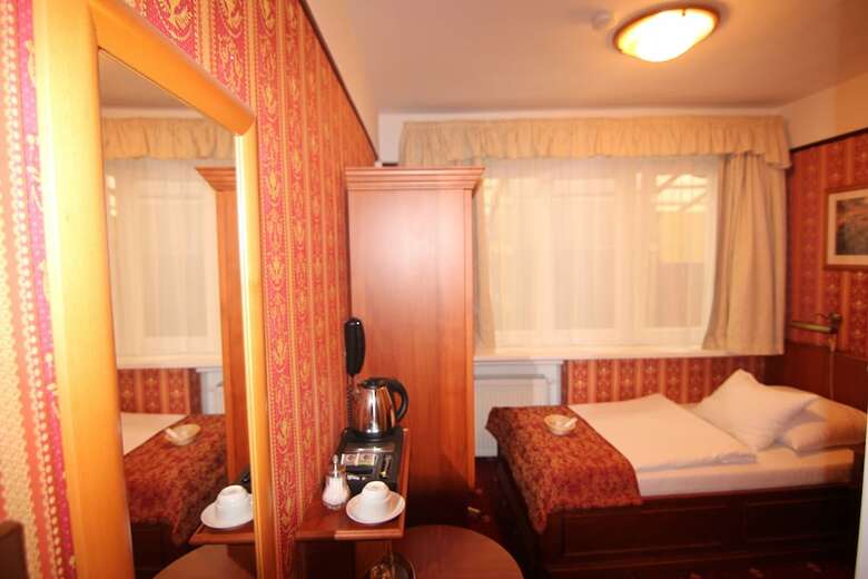 Old Prague Hotel