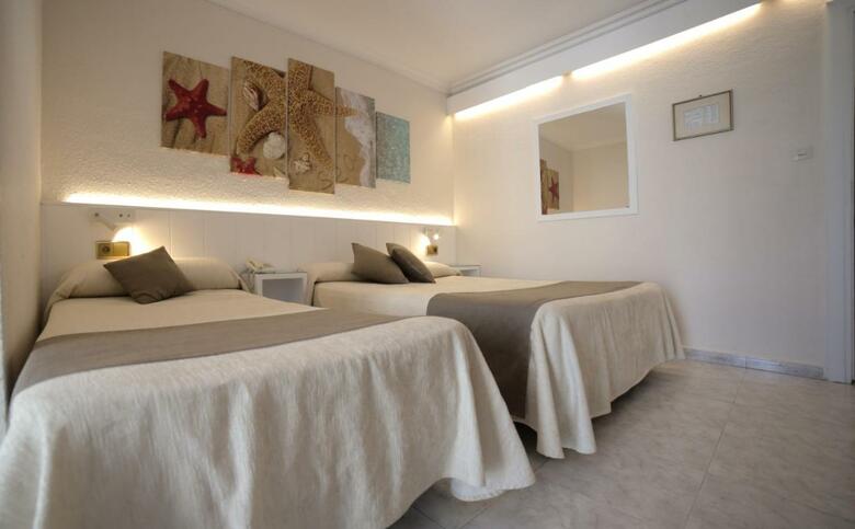 Hotel Medium Claramar