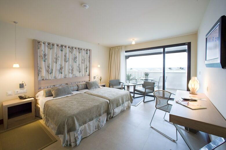Hotel Parador De Moj�car