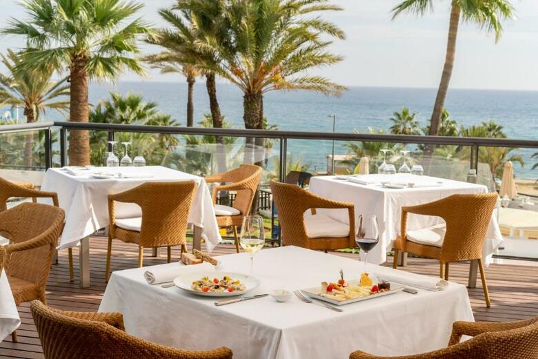 Hotel Parador De Moj�car