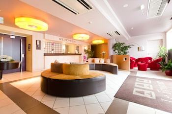 Hotel Restaurant Le Fruitier Villedieu Les Poeles
