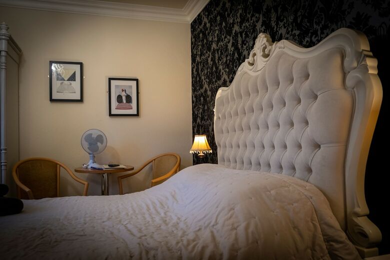 Brockley Hall Hotel