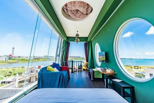 Malibu Oceanview Homestay