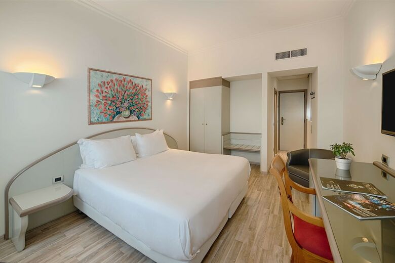 Hotel NH Ancona