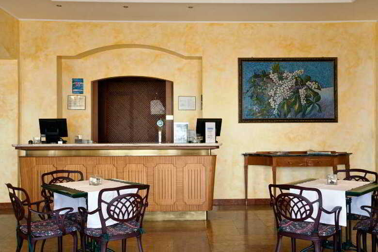 Hotel NH Ancona