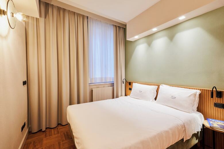 Hotel Touring
