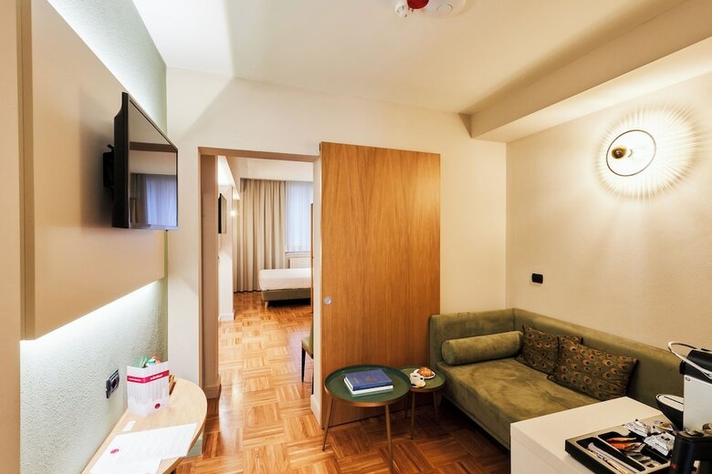 Hotel Touring