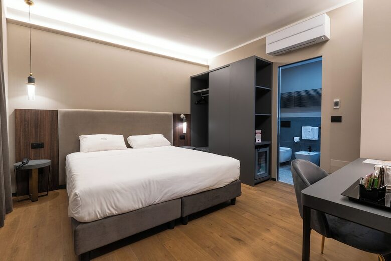 Hotel Touring
