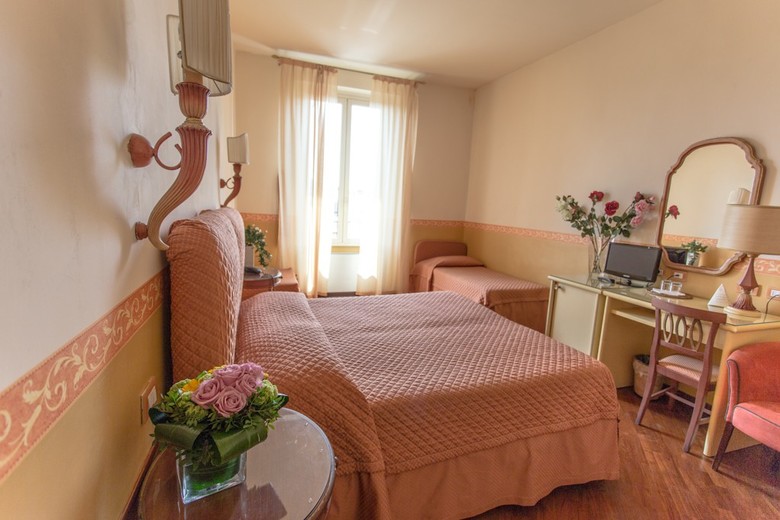 Hotel Aurora