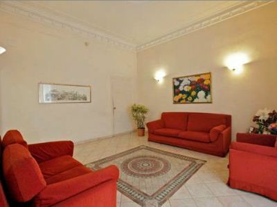 Hotel Embassy