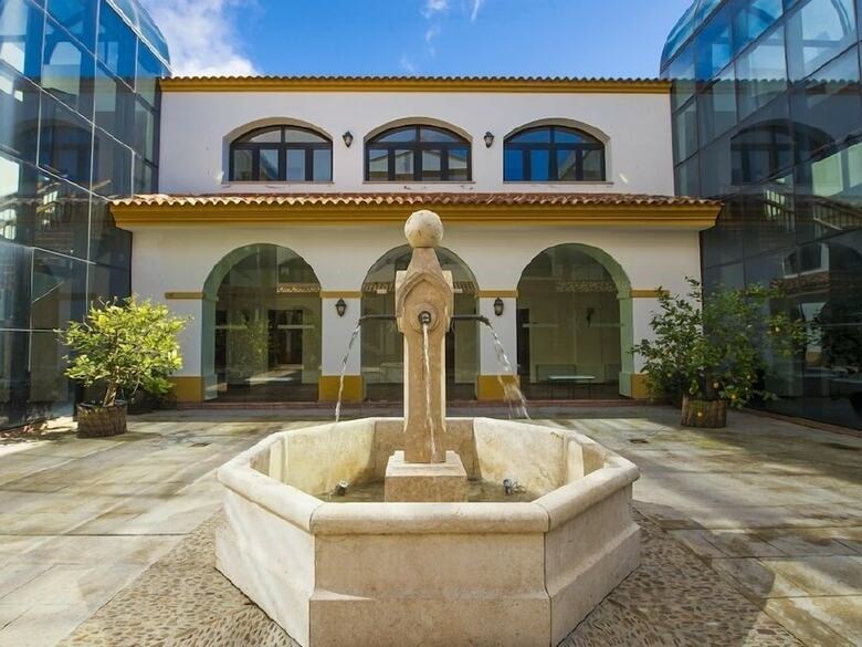 Hotel Cortijo Santa Cruz