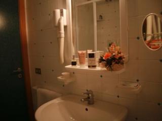 Hotel Leucosya