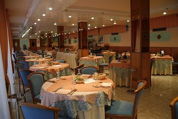 Hotel Leucosya