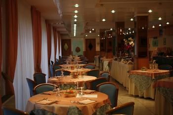 Hotel Leucosya