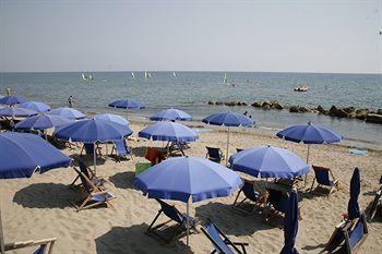 Hotel Leucosya