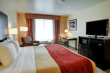 Hotel Comfort Inn & Suites