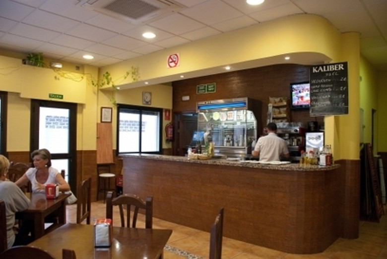 Hostal Restaurante Macavi