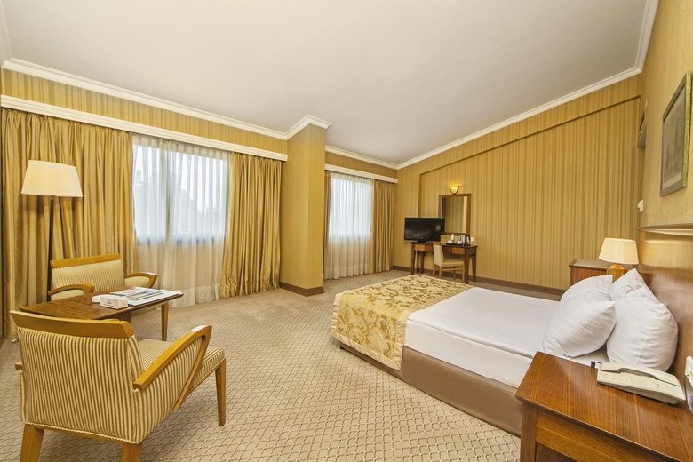 Hotel Grand Oztanik