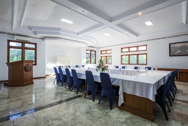 Hotel Vila Shanti