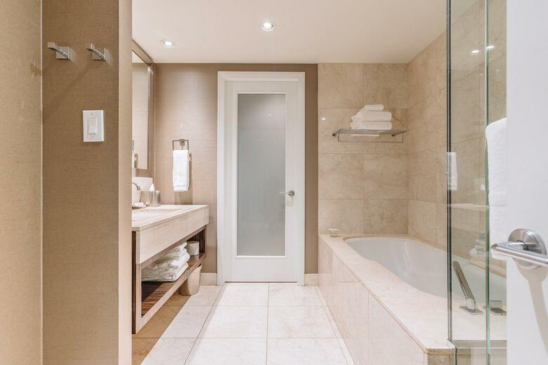 L'hermitage Hotel