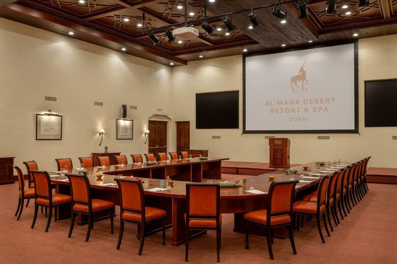 Hotel Al Maha Desert Resort & Spa