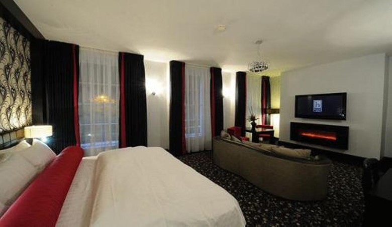 Hampton Hotel